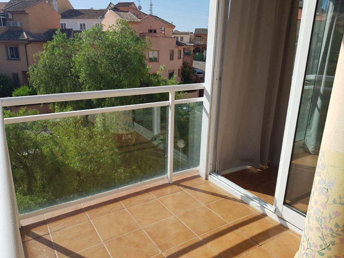 Apartamento Los Pacos Fuengirola פואנגירולה מראה חיצוני תמונה
